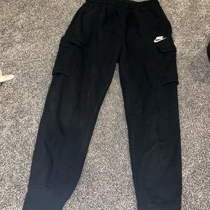 black cargo nike sweatpants